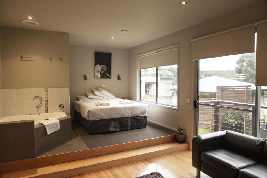 Little Norfolk Bay Events And Chalets Taranna ภายนอก รูปภาพ