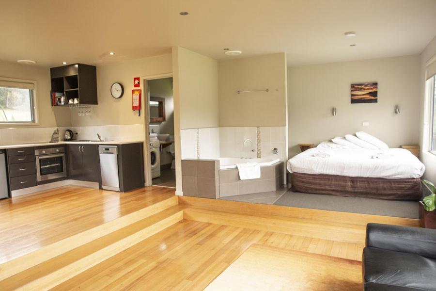 Little Norfolk Bay Events And Chalets Taranna ภายนอก รูปภาพ